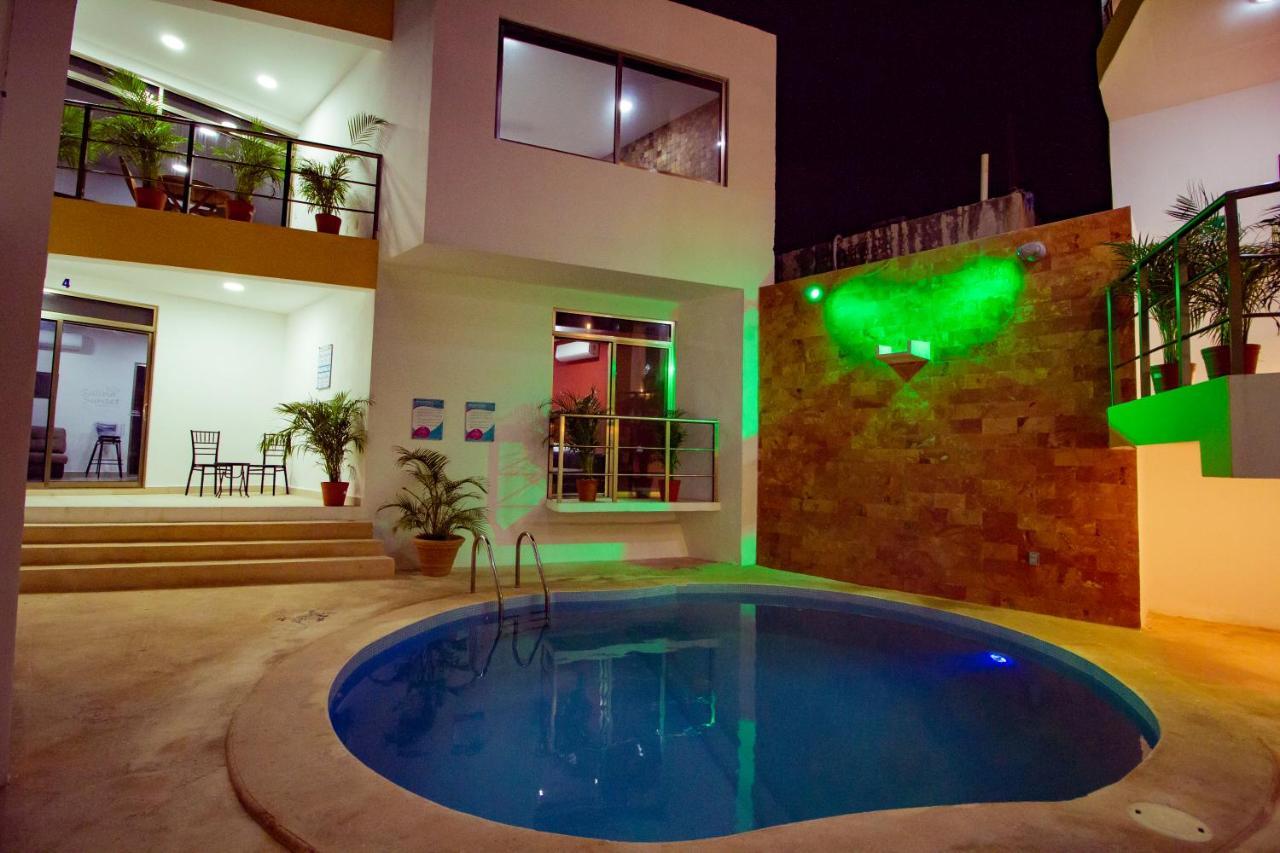 Sunset Isla Mujeres Aparthotel ภายนอก รูปภาพ