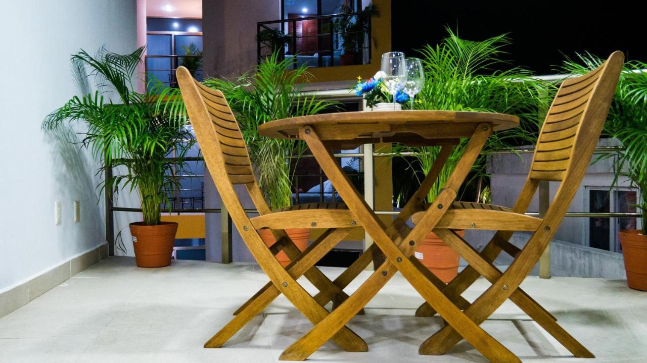 Sunset Isla Mujeres Aparthotel ภายนอก รูปภาพ